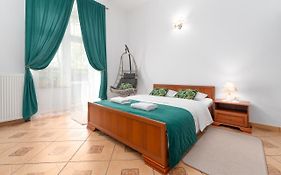 Nasze Kamienice Apartament Muzyczny z antresolą